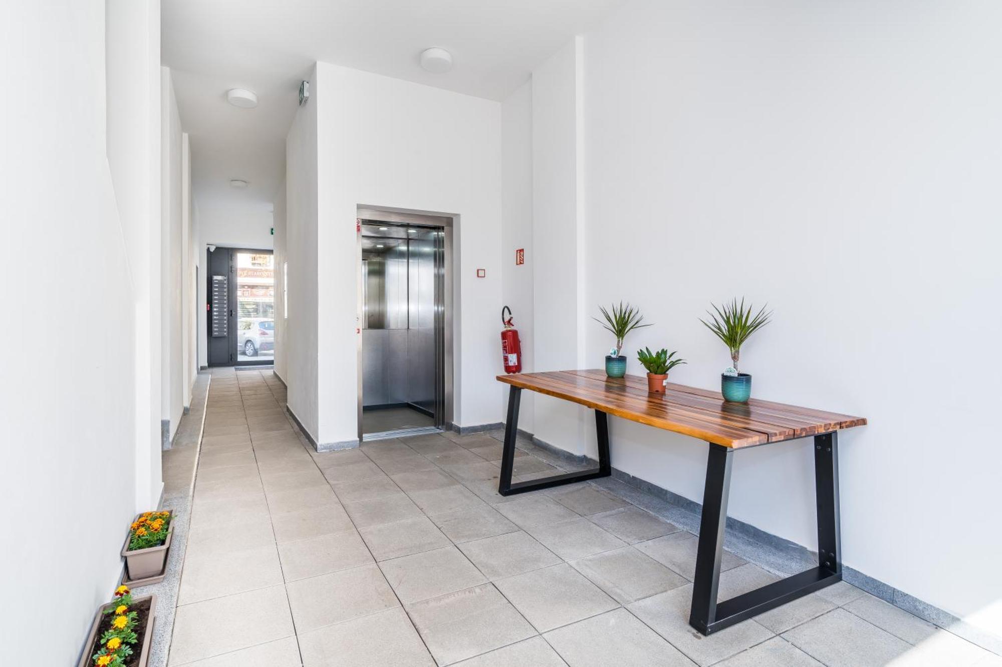 Perla Hradce 401 Appartement Hradec Králové Buitenkant foto